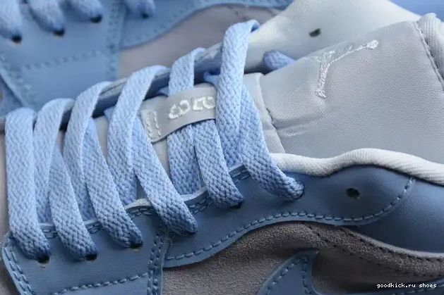80% Off Sale University DC0774-050 Jordan (W) Low Blue 1 0323